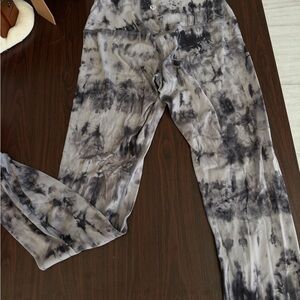 lululemon Tie-Dye Align Leggings Size 4